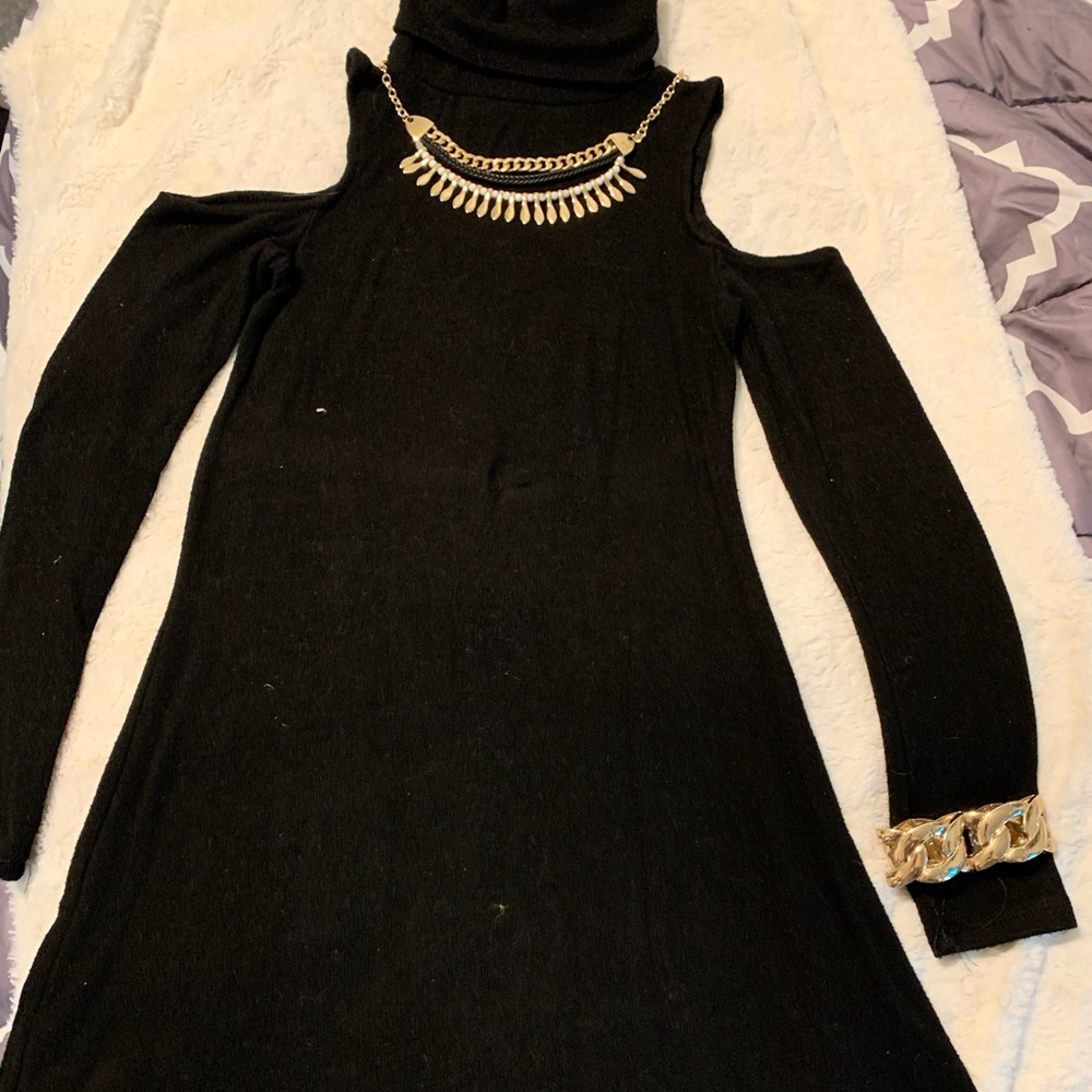 American Eagle Cold-Shoulder Mockneck Dress